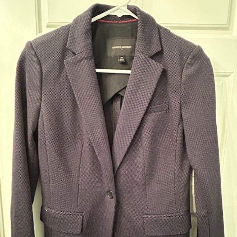 Banana Republic Factory Navy Jacket with white pin dots - Size 2P